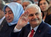 Put za Erdoganovo krunisanje: Jildirim menja Ustav