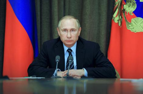 Putin: Rusija je posebnu pažnju posvetila mornarima i njihovim porodicama
