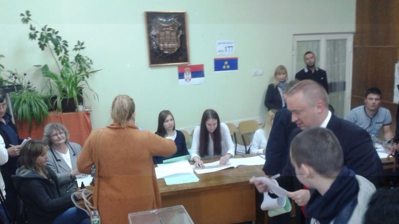 RIK Srbije: Ponavljanje izbora održava se bez problema