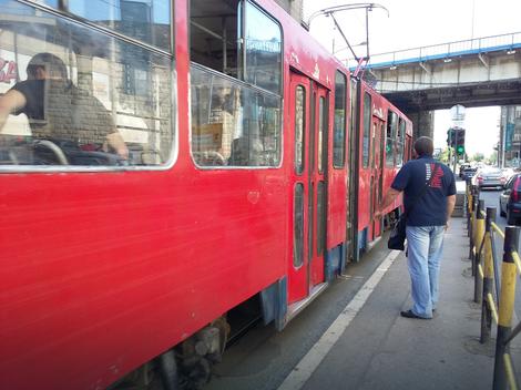 Radovi u Karađorđevoj opet menjaju trase tramvaja