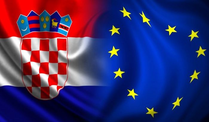 Reakcije na hrvatsku blokade Srbije na putu ka EU