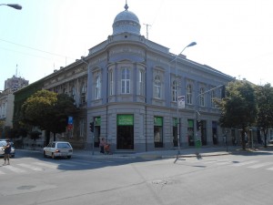 Rekonstruisana fasada na uglu Dimitrija Tucovića i Braće Jovanović