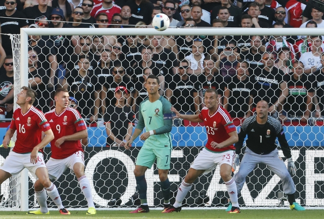 Ronaldo naoštren pred Hrvate (video)