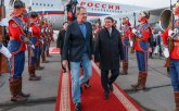 Ruski političar šokirao Mongolce: Ovako nešto se nosi po kući kad popravljate cevi