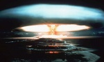 SAD htele da bace atomsku bombu blizu Beča