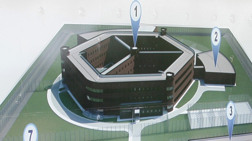 SRBIJA DOBIJA SVOJ “PENTAGON”! Novi supermoderni zatvor u Pančevu liči na čuvenu građevinu u SAD!