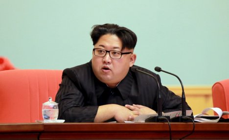 SVE MU SMETA: Kim Džong-un zabranio pirsinge i farmerke