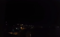 Sa minareta džamije u Hebronu se pozivaju muslimani da izađu i zaštite kuće napadnute od strane Izraelaca