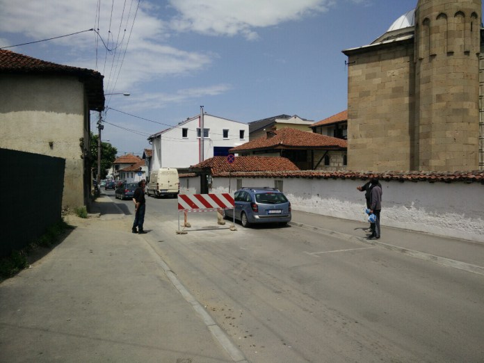 Samo u Pazaru – Nakon rekonstrukcije Prvomajske ulice propadaju šahte
