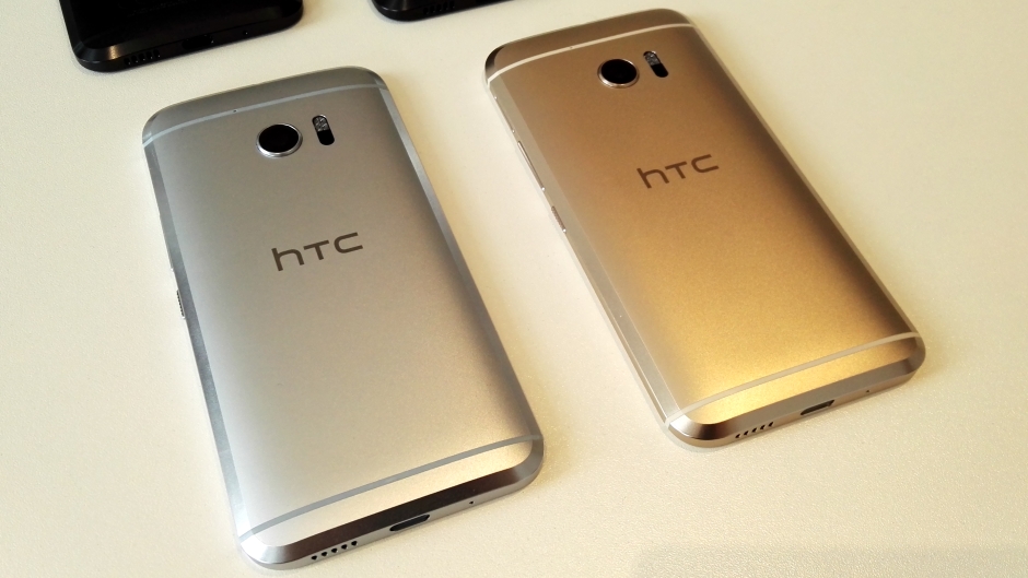 Samsung kopira HTC?