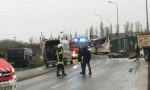 Šestoro đaka poginulo u sudaru minibusa i kamiona