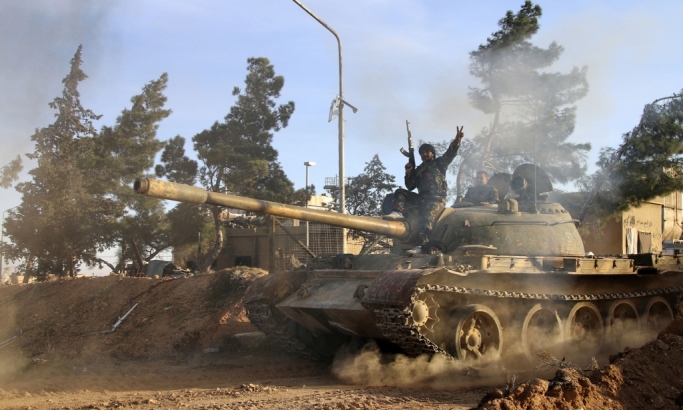 Sirijska ofanziva na glavno uporište džihadista u Homsu