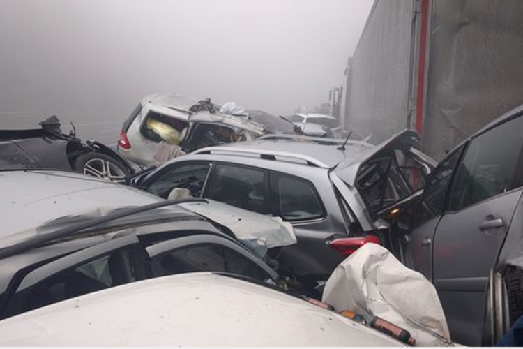 Slovenija: Sudar 40 vozila, pet mrtvih, više povrijeđenih (FOTO)