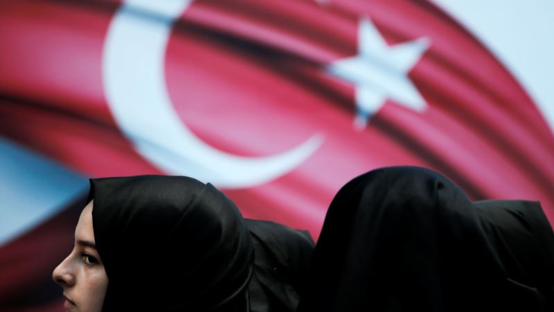 Srbija: Podeljene islamske zajednice jedinstvene o Erdoganu
