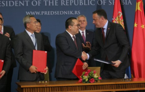 Srbija i Kina potpisale 22 sporazuma