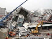 Tajvan: Dva preživela, još stotinu pod ruševinama