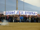 Transparent za Vučića, sendviči za pristalice SNS