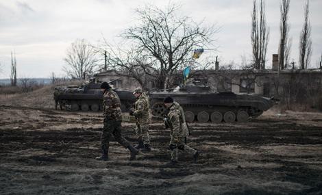 Tri ukrajinska vojnika poginula na istoku zemlje