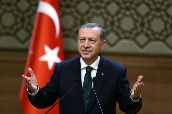 Turska: Erdogan ponudio ostavku ako se dokažu ruske tvrdnje