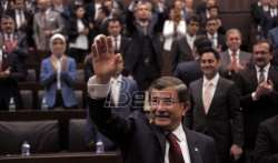 Turski premijer objavljuje da napušta funkciju