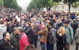 
					U Beogradu počeo protest opozicije 
					
									