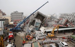 
					U zemljotresu na Tajvanu 14 mrtvih (FOTO) 
					
									