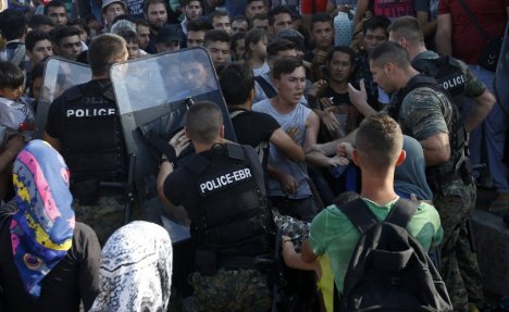 UNHCR ZABRINUT: Na granici Srbije i Mađarske već 1.400 migranta