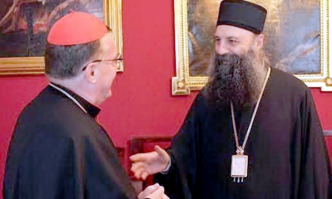 Udvaranje pravoslavcima zbog budućeg jedinstva?