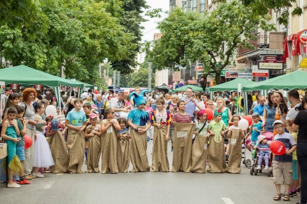 Ulični festival u Dušanovoj