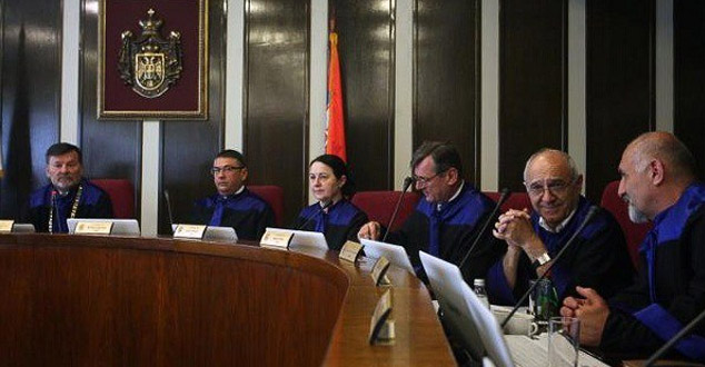Ustavni sud: Pala i uredba o priznavanju diploma iz Priština
