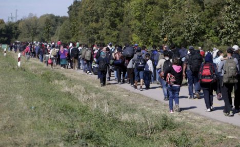 VASILAKU UPOZORAVA: U Austriji stiže nov talas izbeglica, sporazum s Turskom gotovo ne funkcioniše!