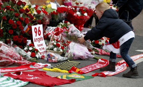 (VIDEO) CRNA ISTORIJA FUDBALA: 10 najgorih tragedija na fudbalskim stadionima