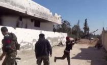 (VIDEO) NE MOŽE SVAKO DA BUDE VOJNIK: Pogledajte najgore blamove sirijskih ustanika!
