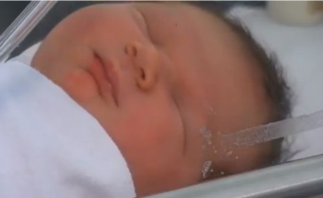 (VIDEO) OVAJ MALI BOSANAC JE ŠAMPION AUSTRALIJE: Šta mislite koliko je bio težak Zijad kada se rodio