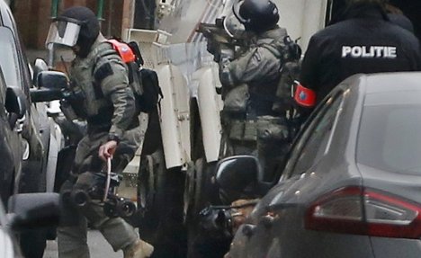 (VIDEO) OVAKO JE HAPŠEN SALAH ABDESLAM: Belgijska policija upala u zgradu gde se krio terorista