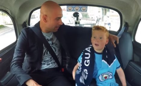 (VIDEO) RADOST NEOPISIVA: Evo šta se desi kada mališan upozna svog fudbalskog idola