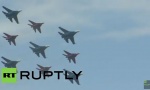 VIDEO: Ruska vojska na aeromitingu pokazala timove za akrobacije
