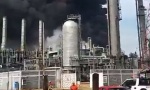 VIDEO: Troje povređeno u eksploziji u naftnom postrojenju