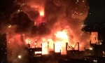 VIDEO: Vatrena stihija progutala fabriku u Moskvi, nema povređenih