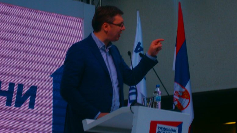 Vučić najavljuje razgovor s radnicima i traži zaštitu investitora  (Juru)