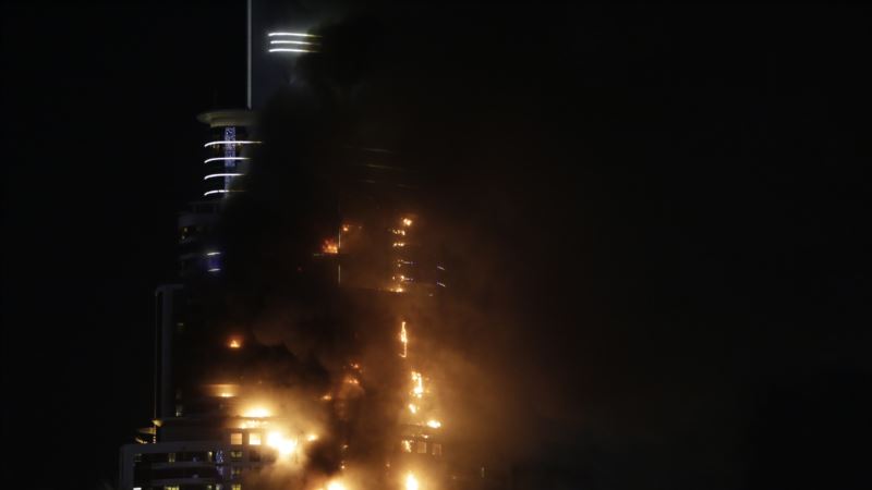 Vatromet i požar u Dubaiju