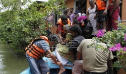 Više od 70 mrtvih u poplavama u Šri Lanci
