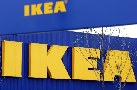 Vlasnik Ikee šokirao svet: Svu odeću sam kupio...