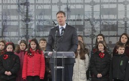 
					Vučić: Da zaboravimo nećemo, da nas pokore ne damo nikome 
					
									