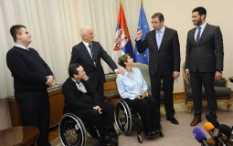 
					Vučić: Hvala sportistima što podižu ugled Srbije u svetu 
					
									