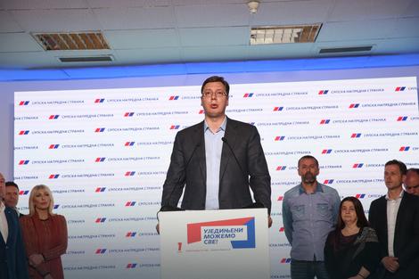Vučić: Niko nije bio vezivan u Savamali