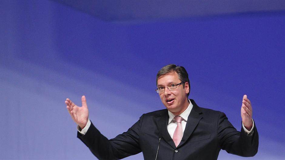 Vučić: Osiguraćemo da građani žive dobro