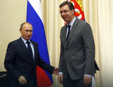 Vučić: Putin nije pomenuo nijednu stranku, sem SNS