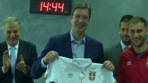 Vučić fudbalerima: Ujedinili ste Srbiju, hvala vam