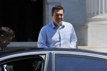 Vučić zvao Ciprasa da ne glasa za Kosovo u Unesko